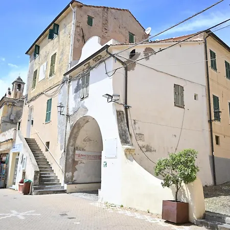 Nyaraló House Overseas