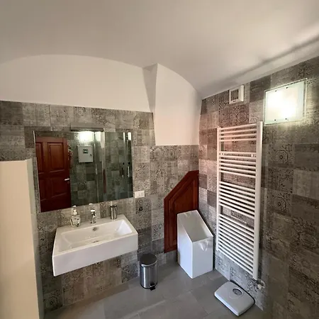 House Overseas Σπίτι διακοπών Riva Ligure