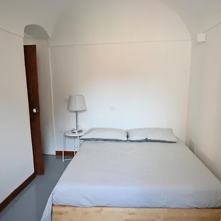 Nyaraló House Overseas *